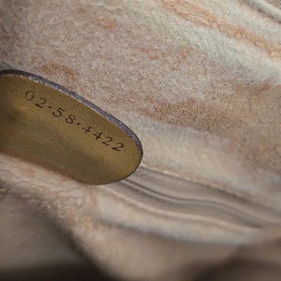 GUCCI - Vintage GG Supreme Boston Bag in Tan, PVC & Leather, with Sherry Line - Picture 15 of 17